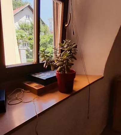 Slavija *