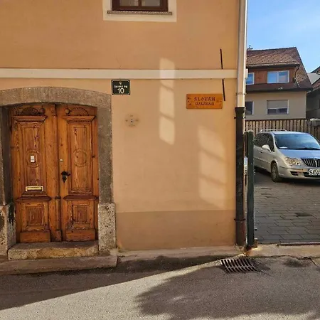 Slavija *