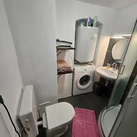 Slavija Ubytování v soukromí Škofja Loka