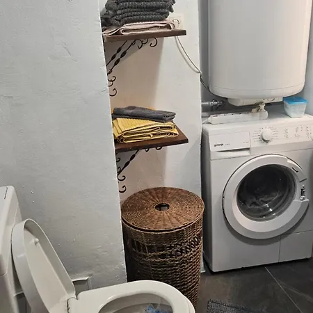 Slavija Quarto em Acomodações Particulares
