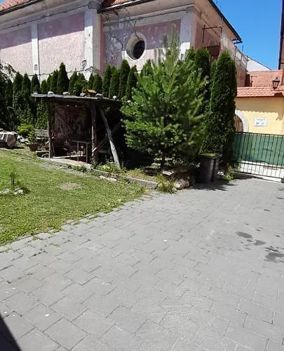 Slavija منزل للإقامة Škofja Loka